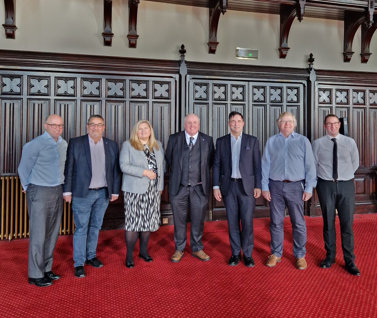 Aberdeen City Council (@aberdeencc) on Twitter photo Juergen Maier, Chair of Great British Energy (GBE), has been welcomed to the region by key representatives.
Mr Maier attended a meeting in Aberdeen to meet key public and private sector representatives interested in clean energy.
orlo.uk/sz8Oi
<a href="/Invest_Aberdeen/">Invest Aberdeen</a> Juergen Maier, Chair of Great British Energy (GBE), has been welcomed to the region by key representatives.
Mr Maier attended a meeting in Aberdeen to meet key public and private sector representatives interested in clean energy.
orlo.uk/sz8Oi
<a href="/Invest_Aberdeen/">Invest Aberdeen</a>