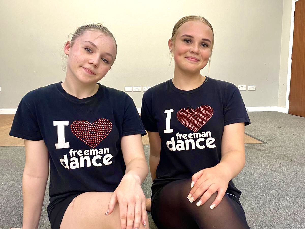✨SHOUT OUT✨ to all our Freeman Dancers performing in Pantos across the West Midlands this Christmas!! 🌟💫 HUGE good luck girls! 👏 #FreemanDance