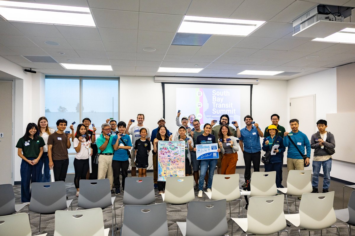 SouthBayCCOG's tweet photo. The SBCCOG team also shared and gathered feedback on transportation projects funded through the South Bay’s Measure R and M programs, including the LTN.

#SoCalTransitWeek #localtravelnetwork

📷by South Bay Forward https://t.co/NFwjuxLHSe