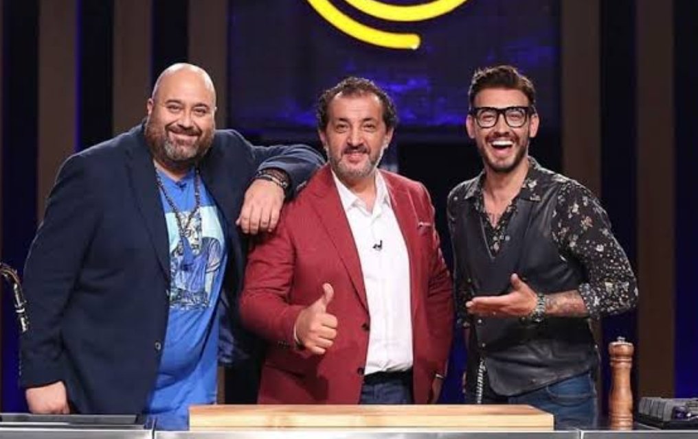 Babannem bunların üçüne de "Doymak bilmeyen Boğazsak,Ganara bunlar"diyor
😁😁😁
#masterchefturkiye