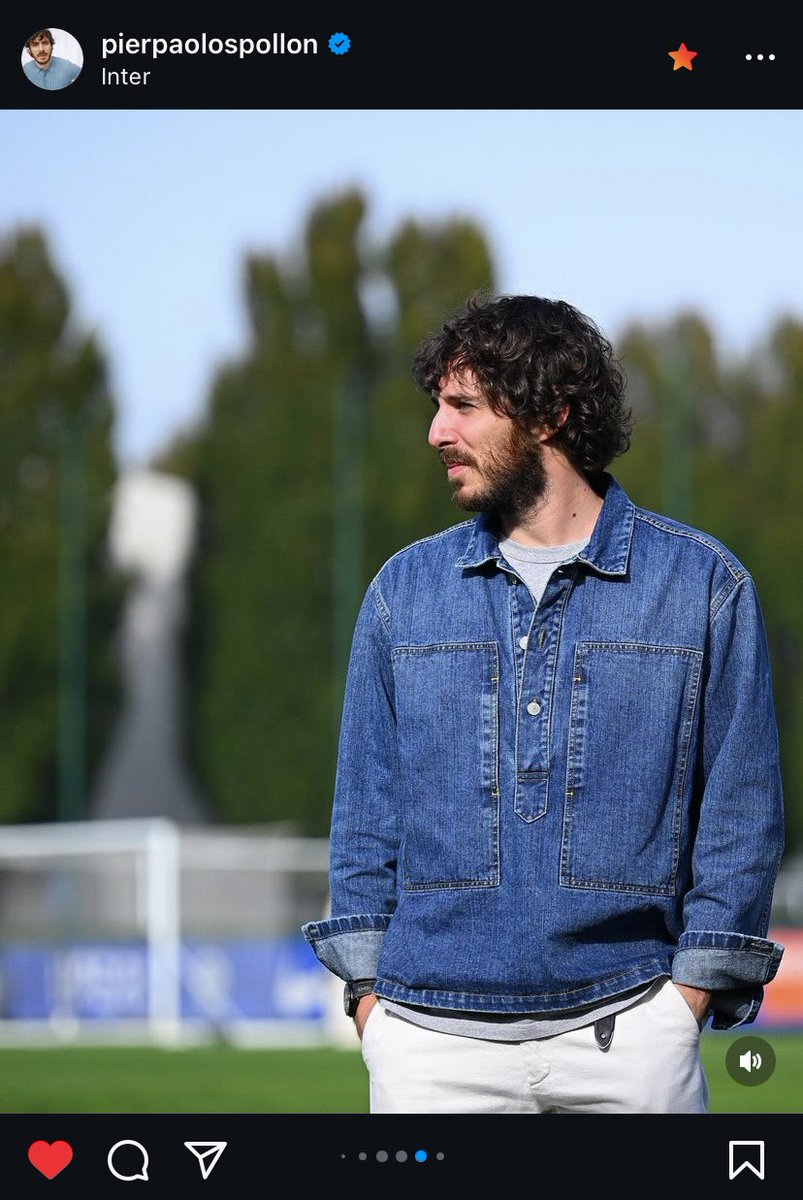 Francy18s's tweet image. Il carosello Inter-centrico del venerdì💥
Il weekend può iniziare al meglio con l’INTERvista del nostro @pierspollon ospite di #FrogTalks 🙌
#Spollondì #Spollonverso #SpollonversoLuniversoPiùMagicoCheCè #IlVenerdìNonÈBelloSeMancaIlCarosello #CaroselloStrepitoso #VenerdìBlessato