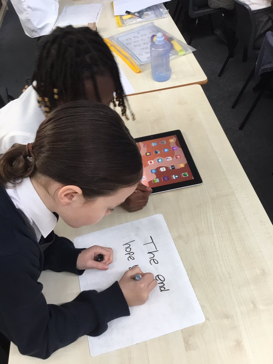 QRA_2028Y3's tweet photo. Y3 experimented adding other media starting with a title and end card to their animation and looked into how to add music and text to enhance their work #qracomputing #qraaimhigh https://t.co/sAlFQQnQUR