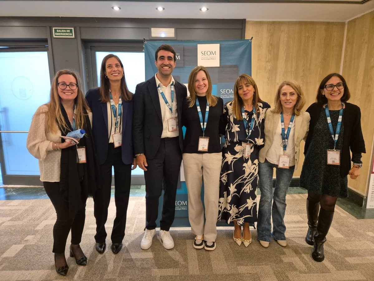 ireneparedero's tweet photo. Muchísimas gracias a @_SEOM y a la Sección de #oncogeriatria por la oportunidad de compartir sesión con gente de tanto nivel

Volvemos con todavía más ilusión y ganas de compartir proyectos y visibilizar las necesidades del/la #AdultxMayor con cáncer 💪🏻 https://t.co/Cna7xFWgW6