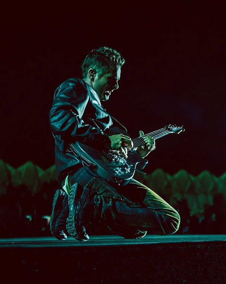 Matt Bellamy tweet media