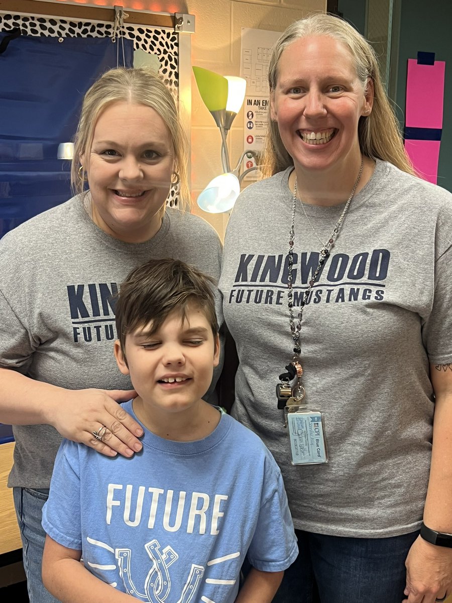 #FutureMustang <a href="/HumbleISD_HHE/">Hidden Hollow Elementary</a>