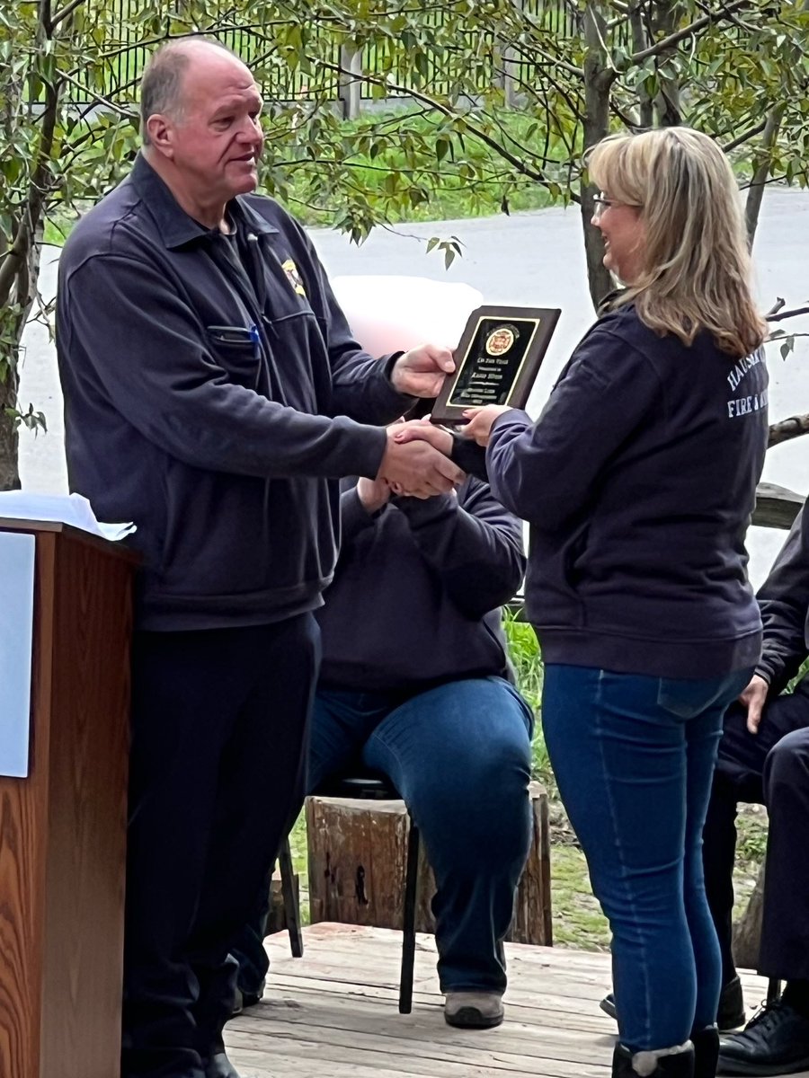 MomminwithEndo tweet media