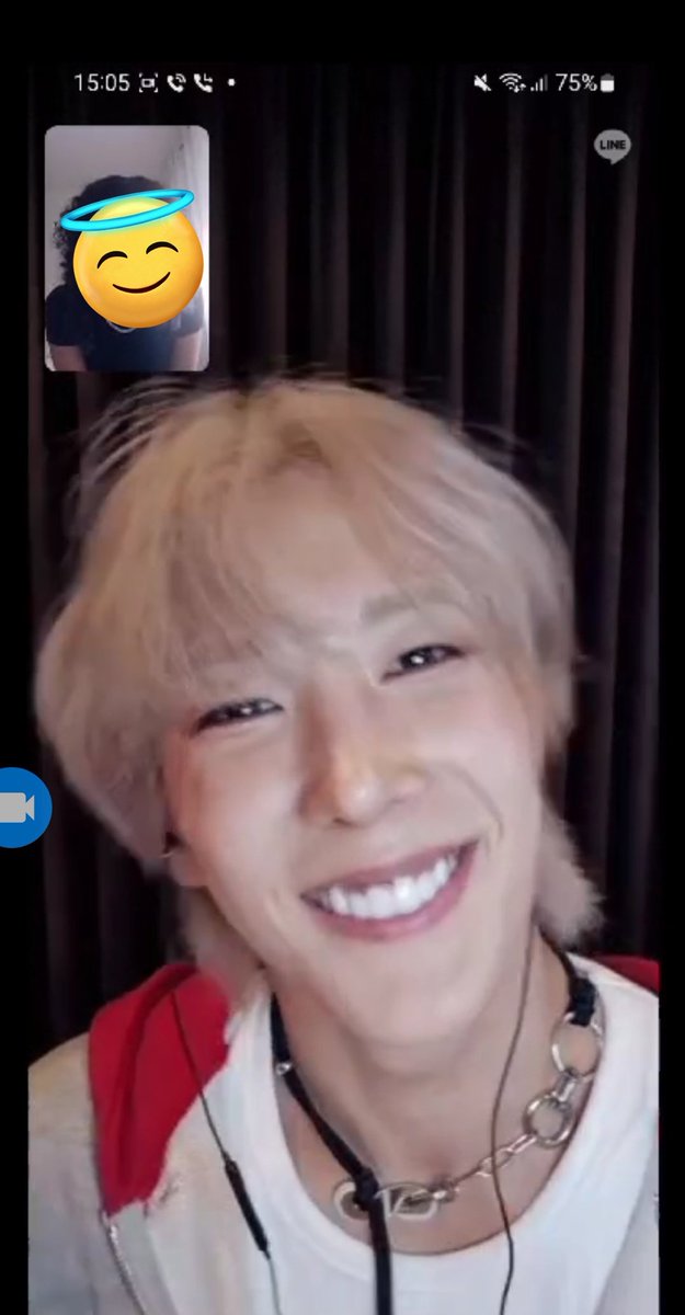 04_lauu's tweet photo. Their smiles are the most beautiful thing i've ever seen i love you i love you i love you i love you 😭 https://t.co/xBKJi3dktz