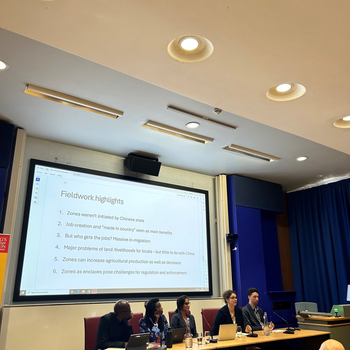 ZonesinAfrica's tweet photo. Our #ChinaWeek Panel on China's model of SEZs in Africa with Dr Charlotte Goodburn, Dr Jan Knoerich
@janknoerich and Dr Soumya Mishra.
We are extremely grateful to our brilliant discussants Prof Eka Ikpe @eka_ikpe of @ALC_KCL and Dr Obert Hodzi @oberthom of @LivUniPol for their very thoughtful comments and questions. #ChinaAfricaZones #ZonesofContention @lauchinainst