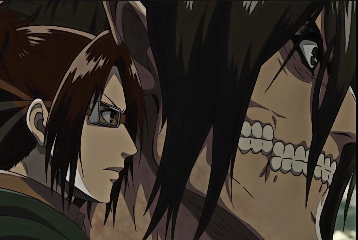 Hanji is so tiny  🥹🥹