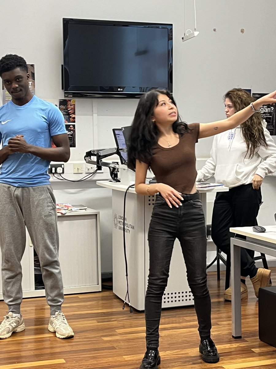 London Met Journalism tweet media