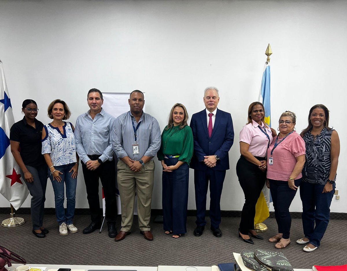ahmed8507's tweet image. Exitosa reunión de trabajo convocada por la Comisión de Libre Empresa de @Apedeorg y @auzonalibre
en donde se discutió el futuro del comercio
online en Panamá desde la Zona Libre de Colon.
Participaron autoridades de @zolicol,@aduanaspanama y empresas vinculadas al tema.