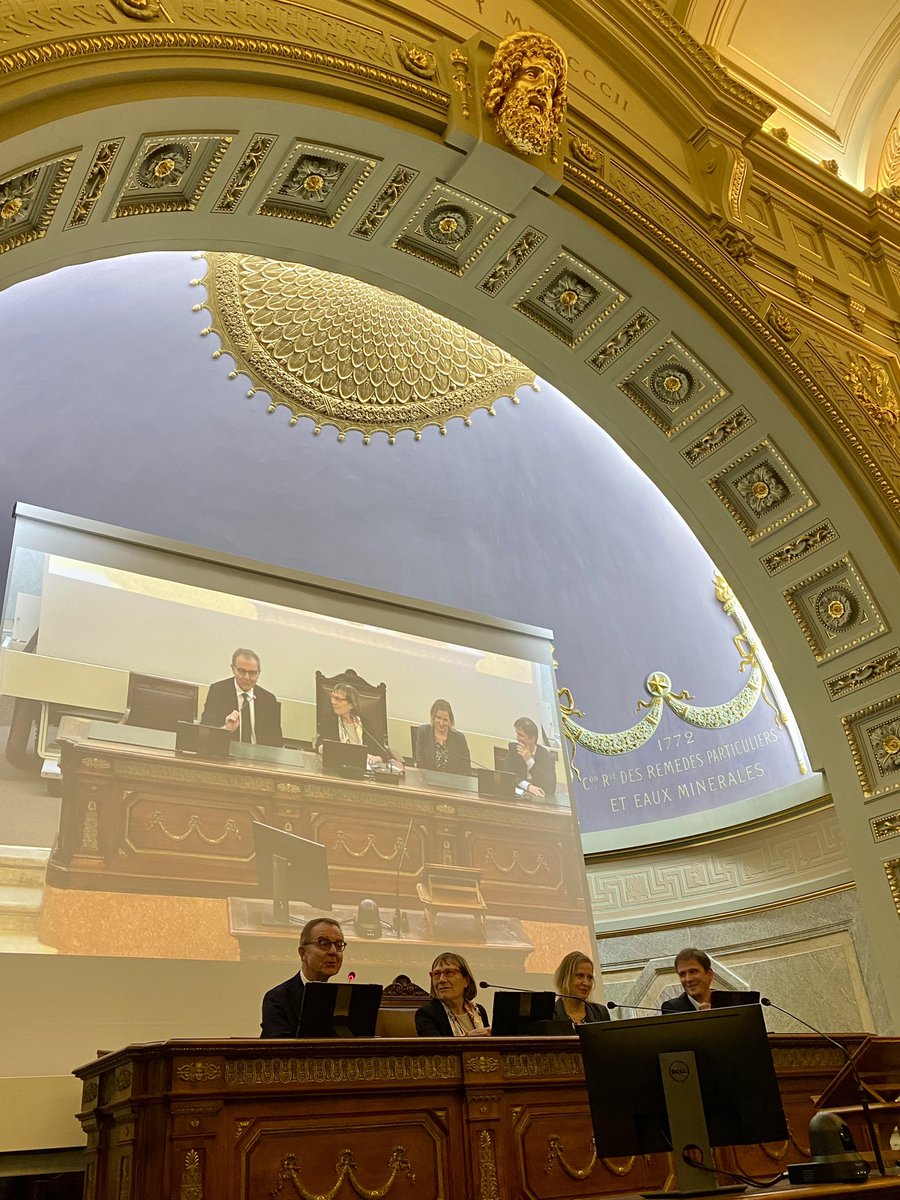 SMP_MedicoPsych's tweet photo. Conclusion d’une journée passionnante sur le #TDAH. Promis ça bouge enfin! Conclusion des Pre Purper Ouakil, Dr François Petitjean, de la Présidente de l’Académie Pre Catherine Barthélémy et du Dr Yann Auxéméry
@acadmed @Ouakil8 @franpetitjean #SFTDAH https://t.co/aG6zQuukaZ