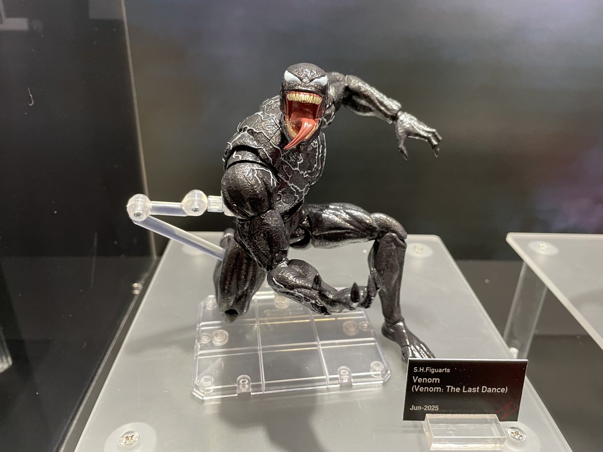 Venom is back for one last dance at New York Comic Con! Check out 