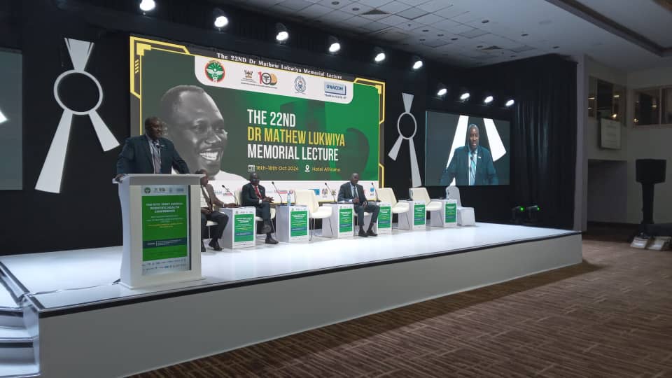 Jadwong's tweet image. Statement from @WHOUganda  by Dr Charles Njuguna, Acting @WHORepinUganda at #DrMathewLukwiya Memorial Lecture at Hotel Africana in Kampala, Uganda.    #JASHC2024 @MakerereCHS 

Lecture to be presented by Dr Talisuna