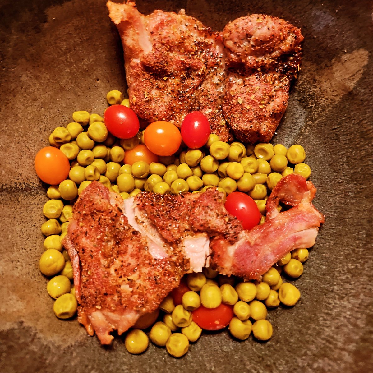 pprubuck's tweet image. Eat to live.