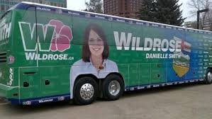Profess78803185's tweet photo. "The wheels on the titbus go burn, burn, burn..."
#ableg #abpoli #alberta #titbus #burn #tires #pollution #DumpsterFire #TireFire https://t.co/jisYCLe6De