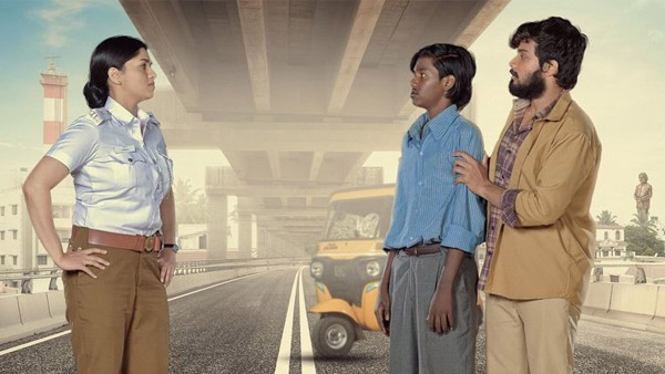 #RocketDriver [3.25/5]

இப்போவது வரும் பெரிய படங்கள் உட்காந்து நம்மால் பார்க்க முடியாத அளவில் இருக்கிறது. ஆனால் இந்த சிறிய பட்ஜெட் படம் ஒரு மாறுபட்ட கதை மற்றும் திரைக்கதையுடன் ஒரு புதிய அனுபவத்தை நமக்கு கொடுக்கிறது.

கண்டிப்பாக படத்தின் மிகப்பெரிய முக்கிய கதாப்பாத்திரம் இளவயது