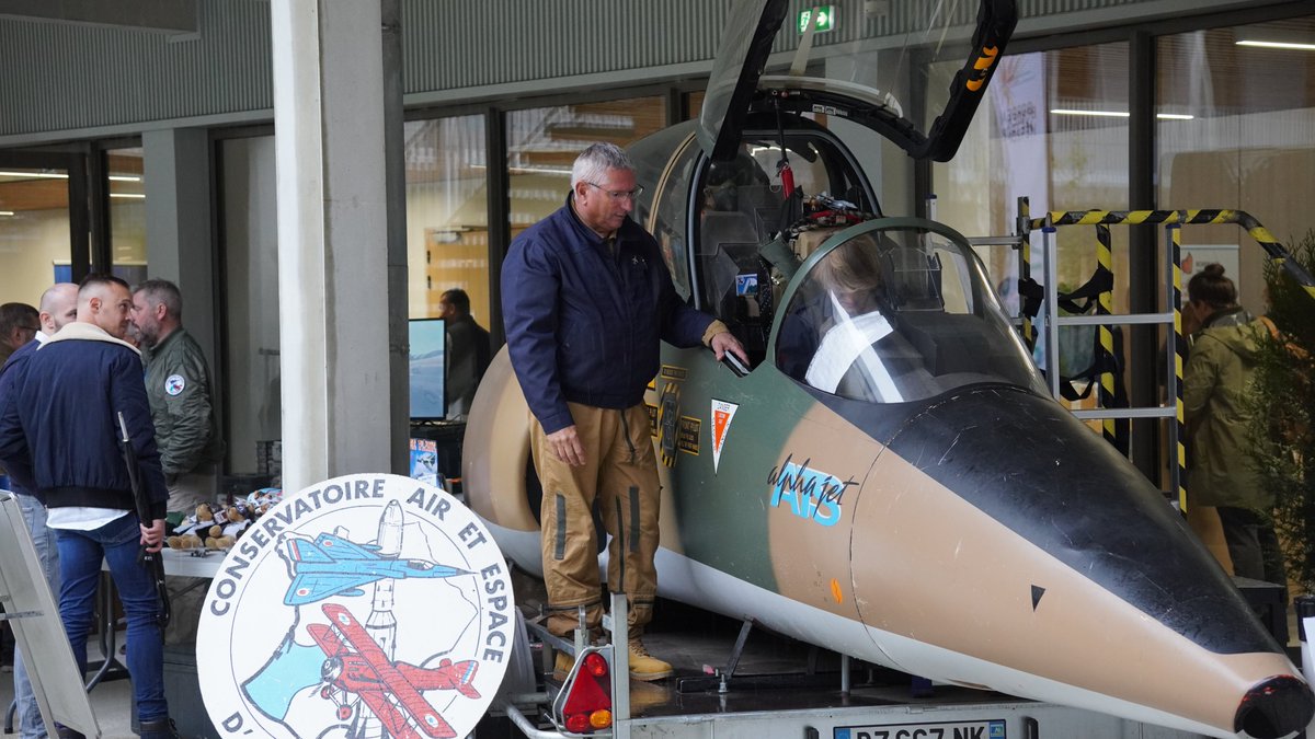 Bdx_Technowest's tweet photo. @LaTribuneEvents @BxMetro @AANZIANI @ChristineBos @Etguyot @PrefAquitaine33 @jc_tortora @LaTribune @NvelleAquitaine @EDFofficiel @ArianeGroup @ELISAerospace @ELIXIR_Aircraft @IrdiCapital__I @PierreCheminade Une grande réussite pour ce #SommetAero de @BxMetro qui a tenu plus que ses promesses ✈️
🤝 qualité des rencontres et des contenus,
👀 vif succès pour l'espace d'exposition avec 50 acteurs de la filière !
La technopole est fière d'avoir accueilli cette édition : rdv en 2025 ! 📆 https://t.co/sGAbcxCjjo