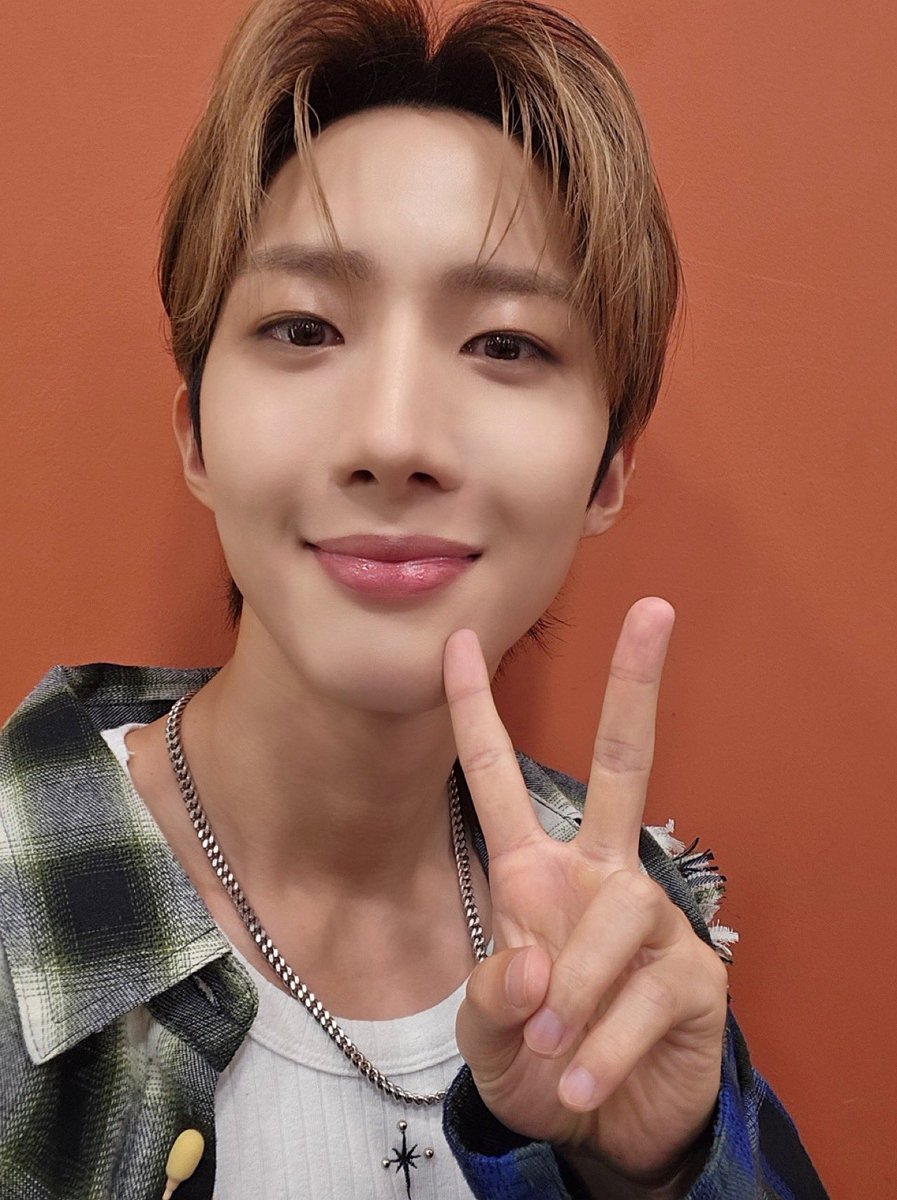 [📸] 241018 @ JTBC #PROJECT7

#펜타곤 #PENTAGON
#후이 #HUI