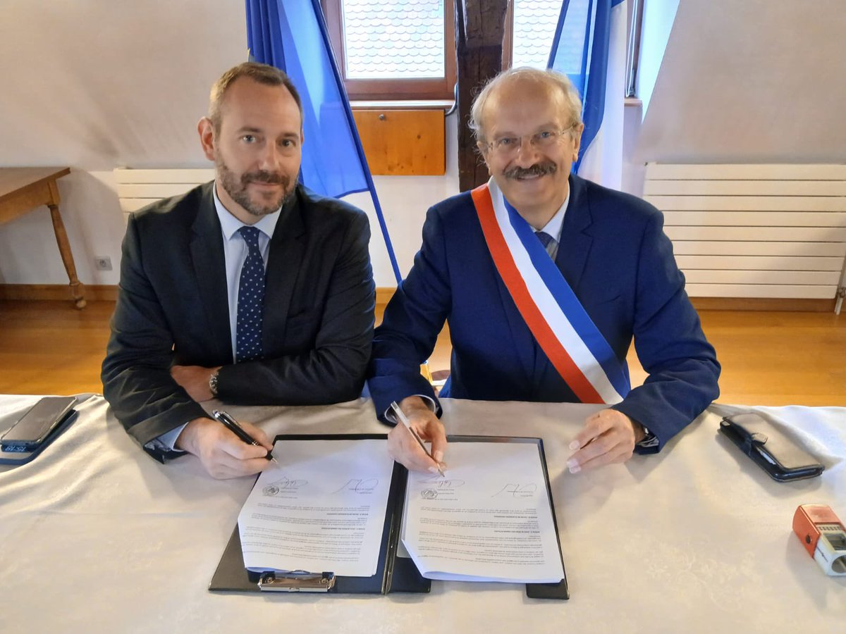 Signature ce jour d’une convention sur le rappel à l’ordre avec le maire de Bollwiller. Des échanges nourris sur la prévention de la délinquance avec le maire et ses adjoints ➡️ un partenariat renforcé avec les communes signataires ⚖️✍️