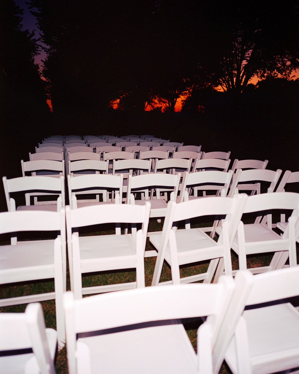 static res tweet media