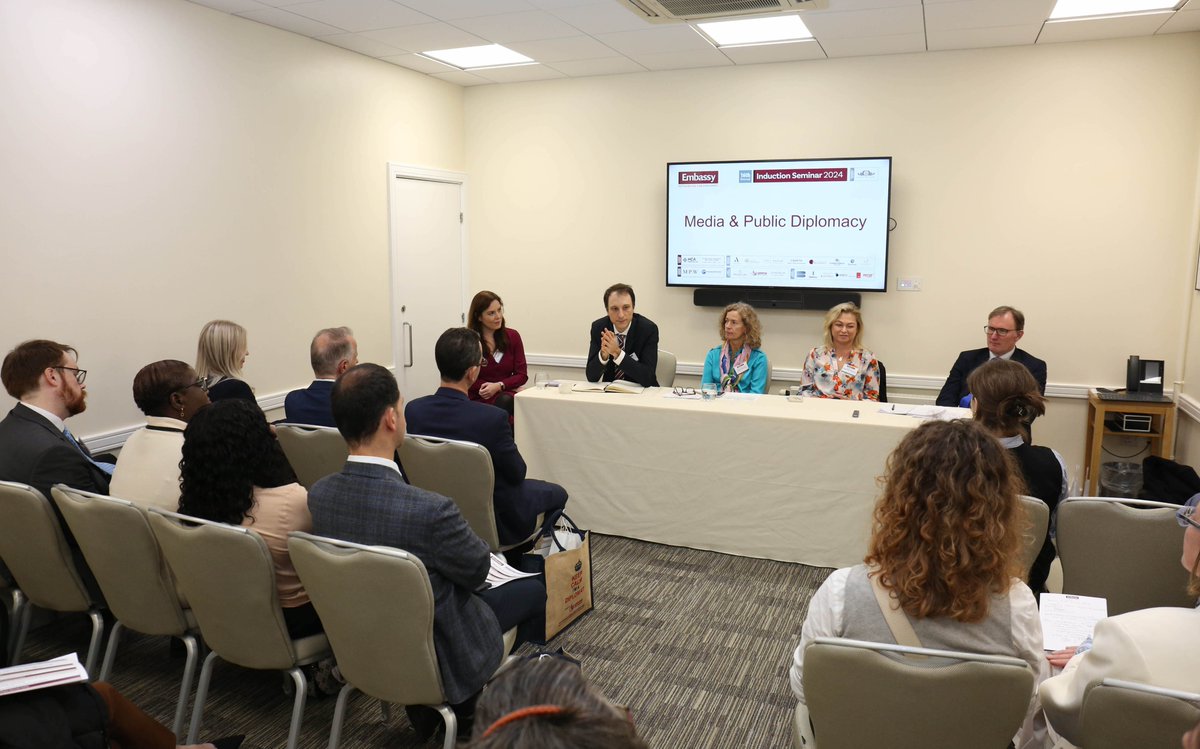 EmbassyMagazine's tweet photo. Press Attachés meet legends of diplomatic and foreign media BBC Diplomatic Correspondent @BBCJLandale &amp; @KateMccure @FPALondon as well as govt and digital comms from Philippa Russell and Ilia Popovski @FCDOGovUK https://t.co/d2Kr91xbir