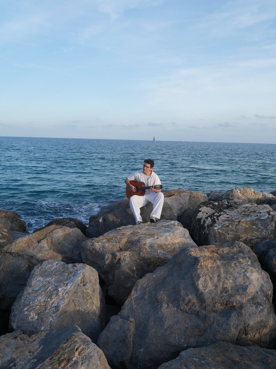bobby_greenhill's tweet photo. En nada sale una nueva canción y estoy muy orgulloso 💙

Presave:
https://t.co/nysxlfdZLV https://t.co/JW3c2HPsUD