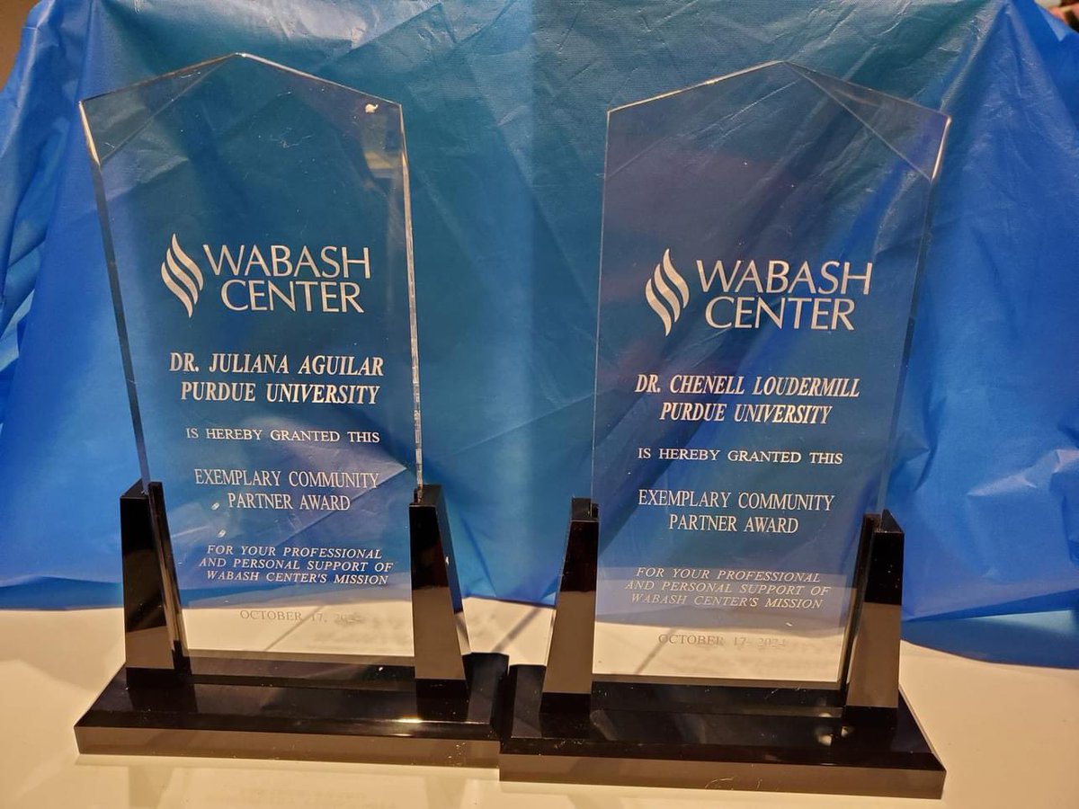 PurdueSPED's tweet image. Dr. Aguilar of @PurdueEDU @LifeAtPurdue , Dr. Loudermill of Purdue University College of Health and Human Sciences and doctoral student Sedi Fatollahzadeh were honored at the Annual Celebration of Achievement for the Wabash Center Inc.