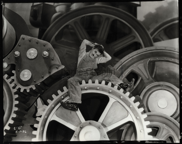 allocine's tweet photo. Votre film en noir et blanc préféré ? https://t.co/ApacAvPgyr