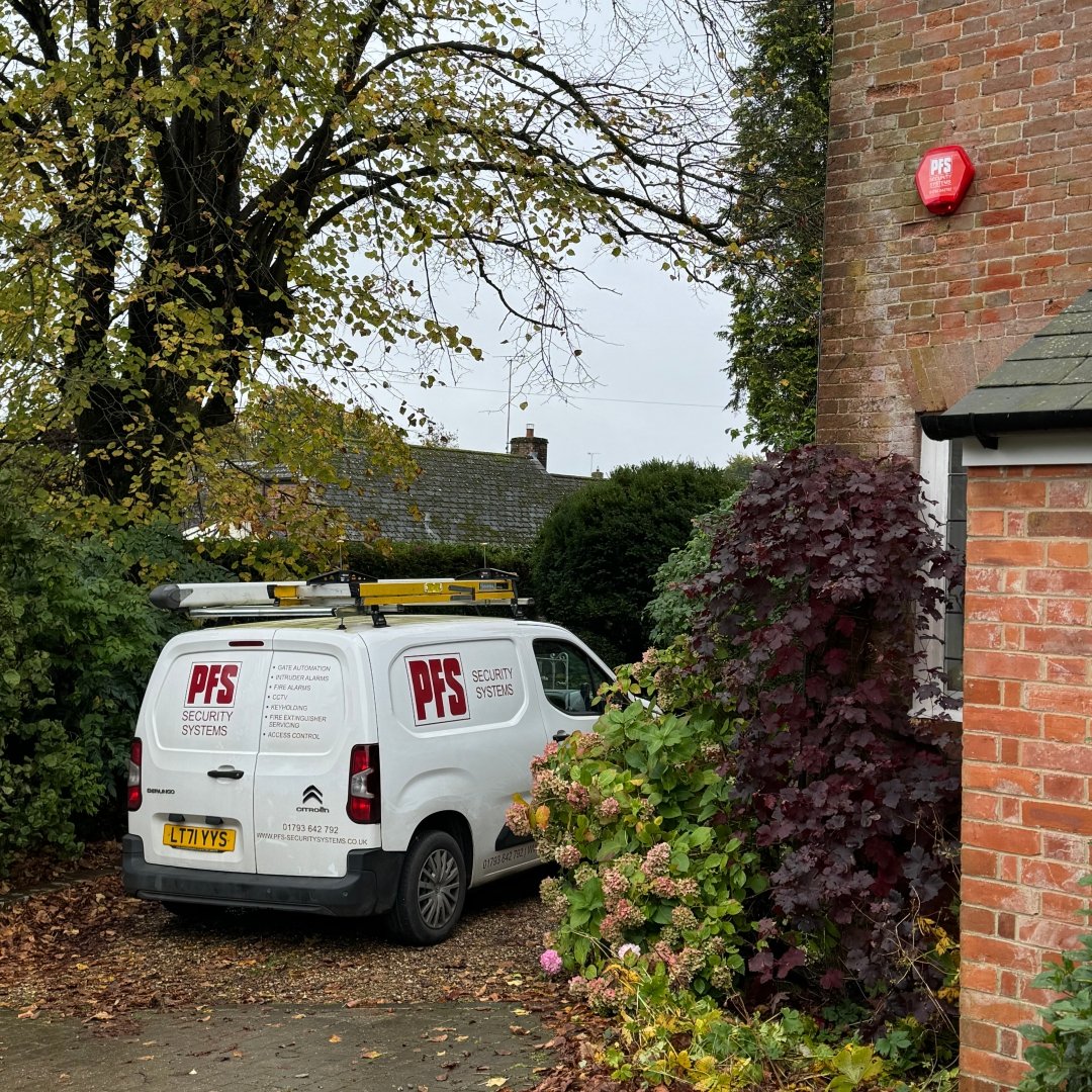 PFSSecuritySys's tweet photo. PFS Security Systems cover all aspects of your security, including intruder alarms, CCTV, access control, and more.
We cater for both domestic customers and commercial businesses, helping keep your home or business protected.
To arrange a free survey, simply call 01793 642792 https://t.co/Vv68ywZmfX