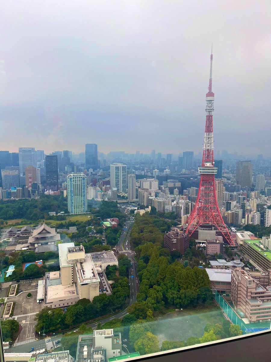 kana_mg's tweet photo. 今日の、おランチ〜🍽️
MORI TOWER 42Fへ🛗
さすがの接客と、お料理の美味しさ🤤👍🏼👍🏼素晴らしかった🥰
#XEX
#MORITOWER https://t.co/CgVuLb6N4K