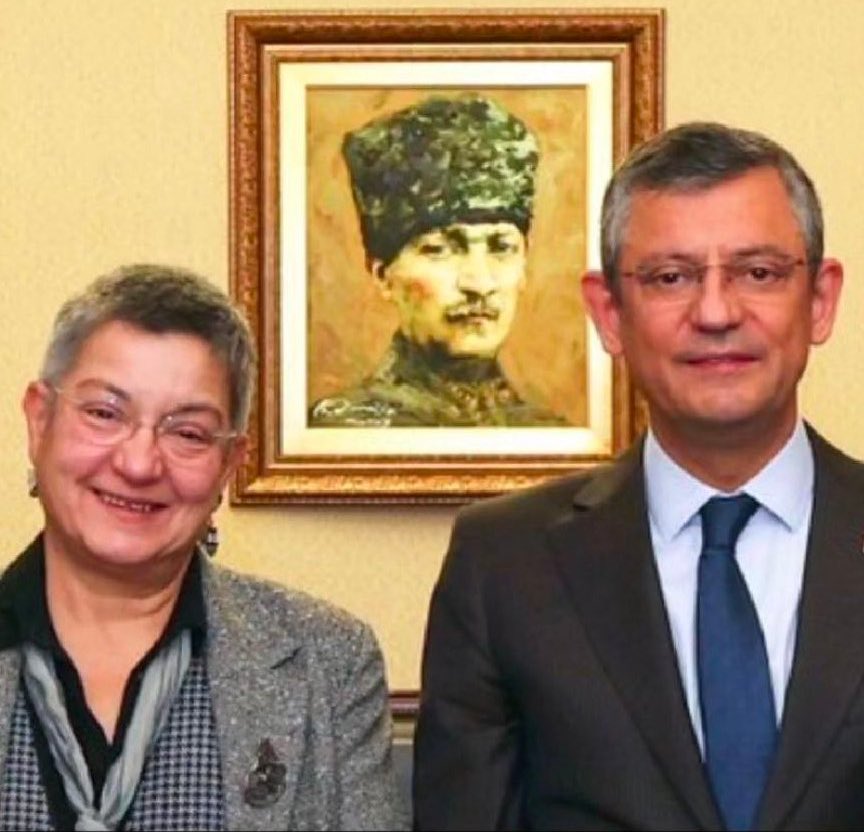 Bu kadın TSK'ya iftira attıktan sonra Özgür Özel tarafından makamında ağırlanmıştı. Hatırlatalım