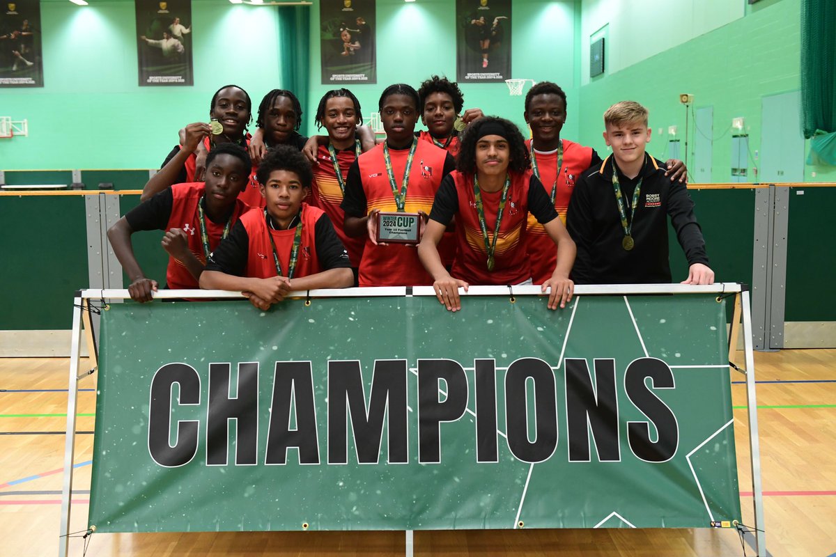 DRETsport's tweet photo. DRET Winter Cup - Y10 Football

🥉Humberston Academy
🥈Lodge Park Academy
🥇Bobby Moore Academy https://t.co/Vv34lZ9sM3