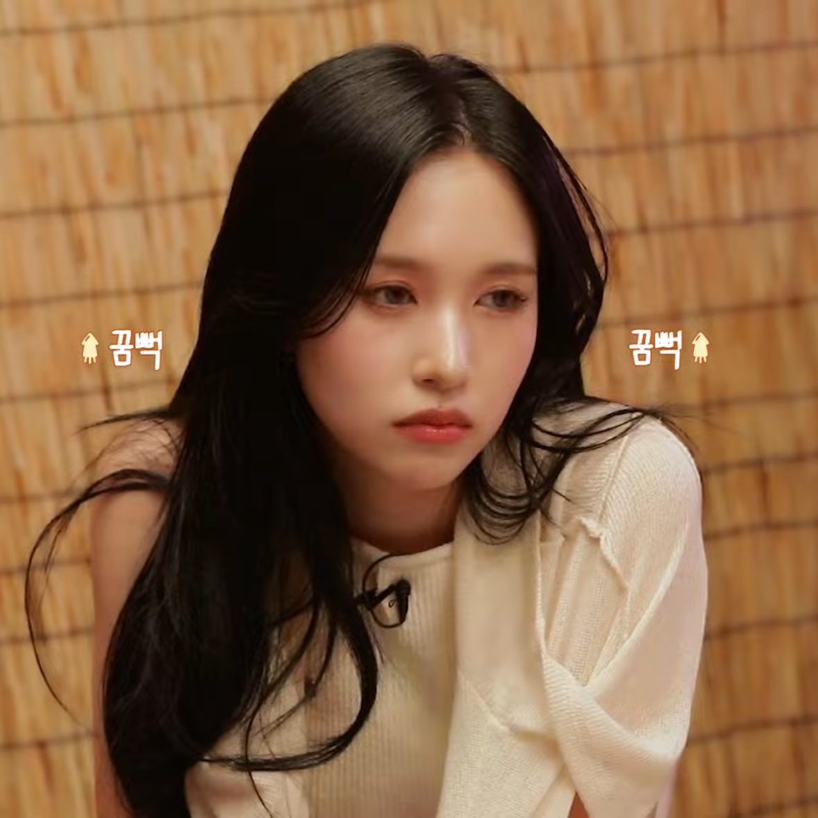 hiraizcn's tweet photo. idgaf i need mina. https://t.co/Wi2ZZw3ye5