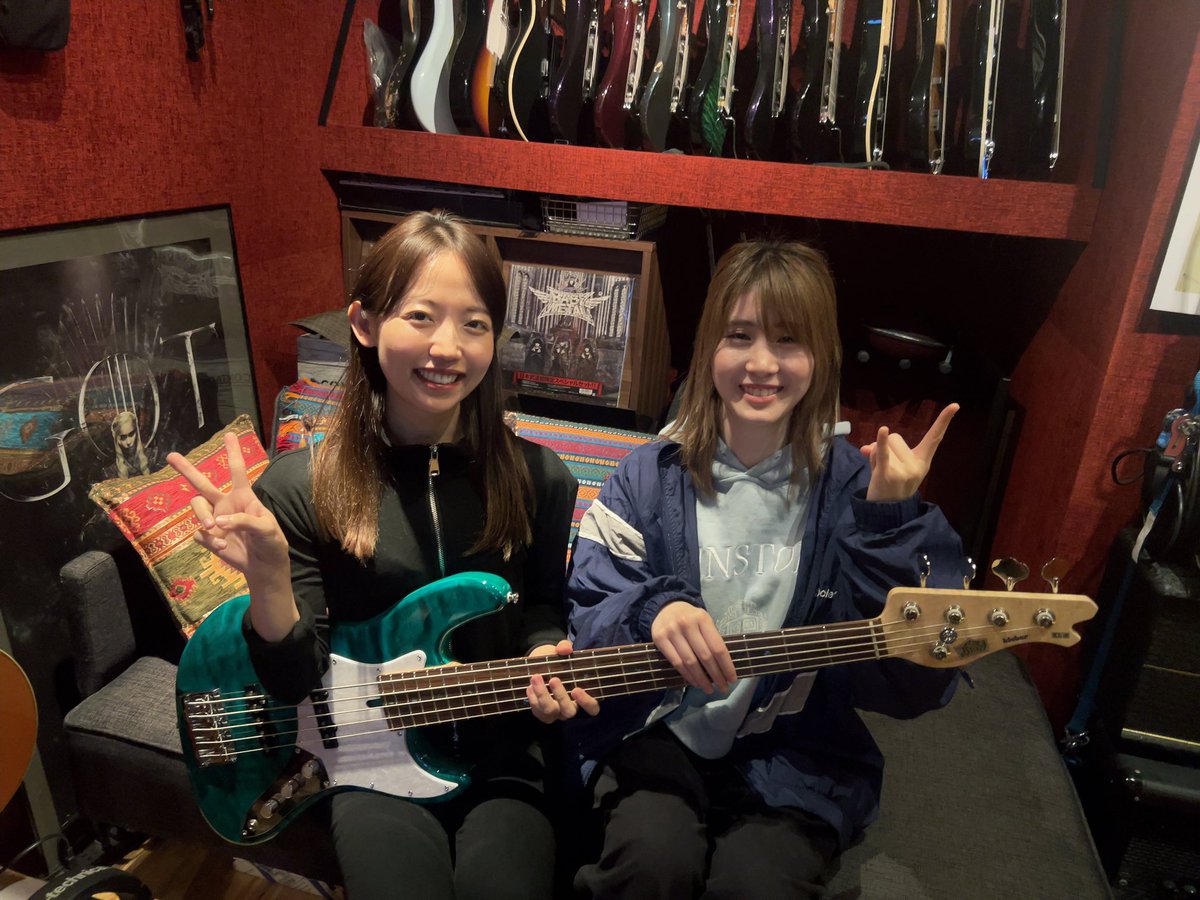 Sayaka89394411's tweet photo. 今回の曲もめっちゃ速い！
私のしゃべるスピード余裕で超えてる🙎‍♀️ https://t.co/xrKtD6a1ic