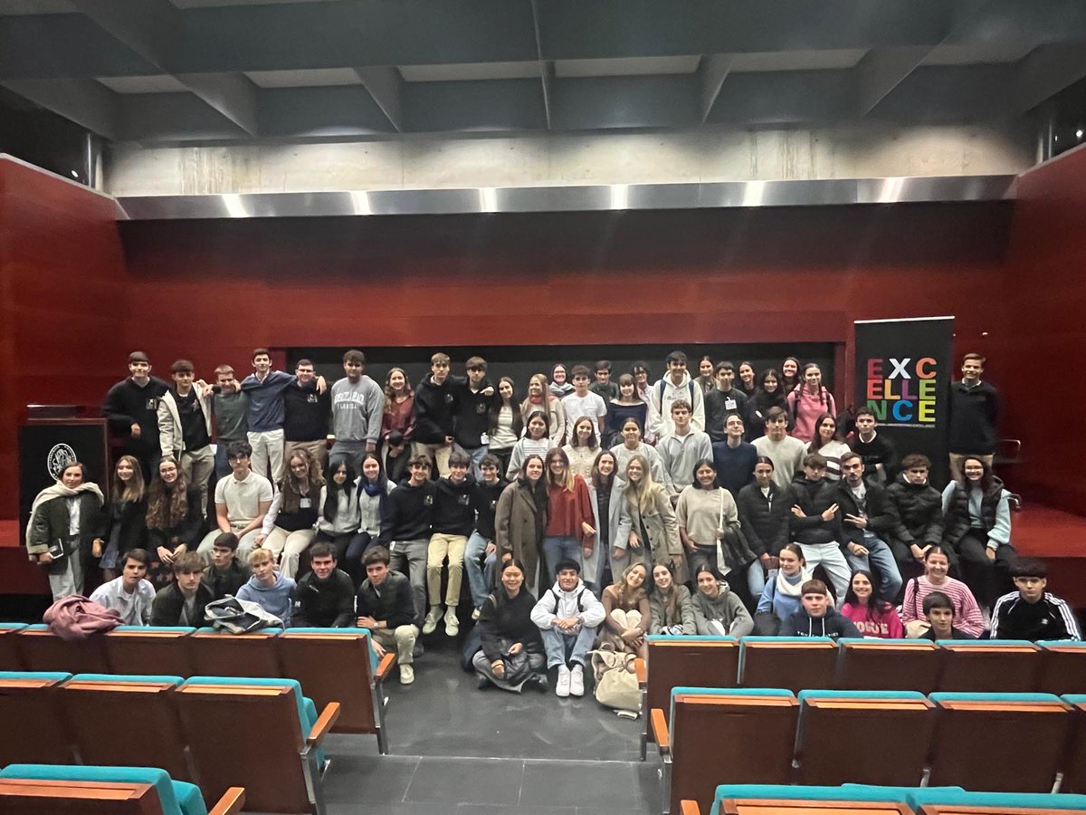 👌 EXCELLENCE | Los alumnos de Bachillerato de los colegios de <a href="/colegioMTeresa/">Colegio María Teresa</a> <a href="/AlboradaColegio/">Colegio Alborada</a> <a href="/arenalescolegio/">Arenales Carabanchel</a> <a href="/Arenalestoangel/">Colegio Santo Angel Madrid</a> han participado en las Jornadas del #ProgramaExcellence de la <a href="/unav/">Universidad de Navarra</a>. Dos jornadas de encuentro y aprendizaje. #JuntosSomosRed
