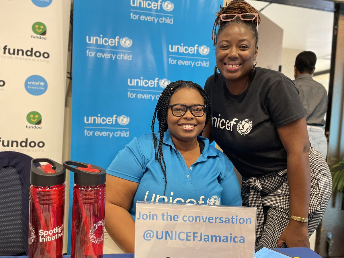 UNDPJamaica's tweet photo. Team @UNICEFJamaica is on duty at UNDP’s #ReadySetGreat conference with information on their fundoo, @UReportJamaica and volunteer programmes.
🎟️Grab a free ticket at https://t.co/HP4WAhs6Je to watch live and to secure exclusive access to our masterclasses and meetups. https://t.co/wZRYxRuLTl