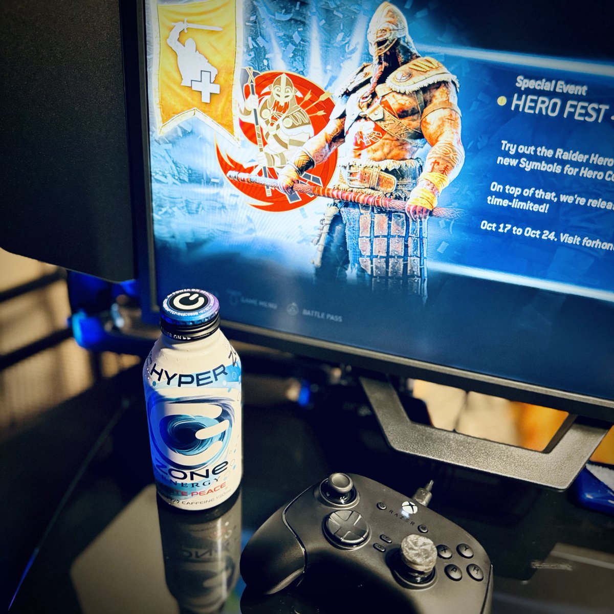 Gree_Bohurt's tweet photo. Today’s my cheating✨
#ZONeエナジー #WHITEPEACE ✌️
#ForHonor #フォーオナー https://t.co/TYNUk1ur4a