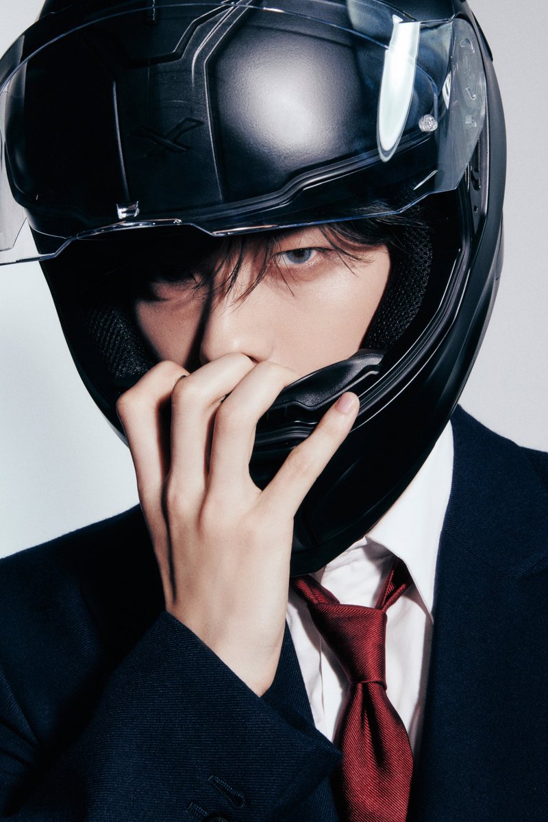 txtarchivee's tweet image. TXT The Star Chapter: SANCTUARY
Concept Photo - KNIGHT
#SOOBIN