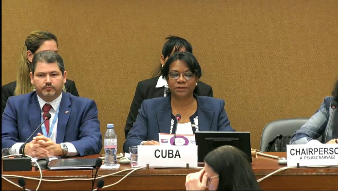 Excelente presentación del informe de Cuba en #CEDAW.

En virtud del respaldo histórico de la Revolución a la mujer cubana y de nuestros compromisos internacionales, continuaremos trabajando en modelo inclusivo, asentado en la igualdad y la emancipación de la mujer.

#CubaEnCEDAW