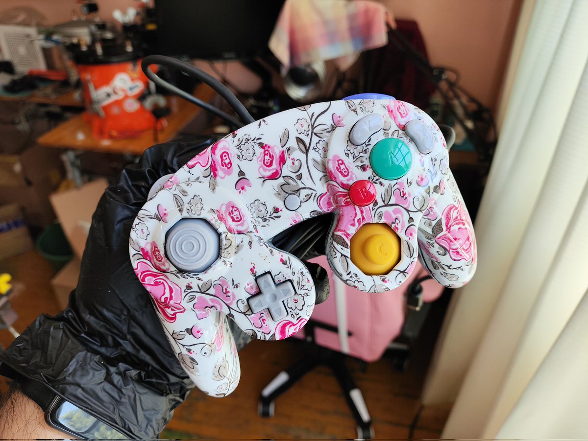 We Paint Those tweet media