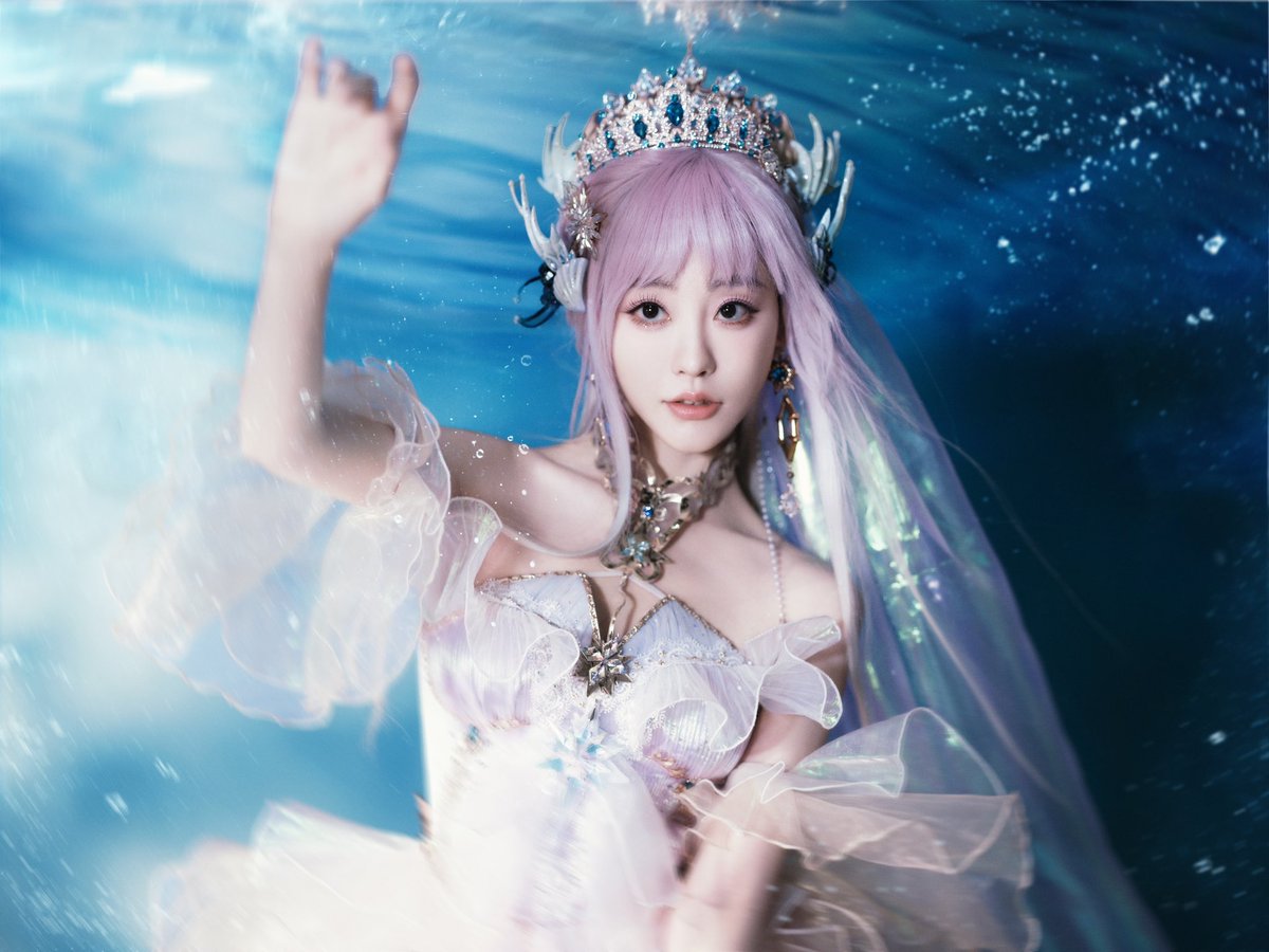 Chinese Actress & Actor tweet media