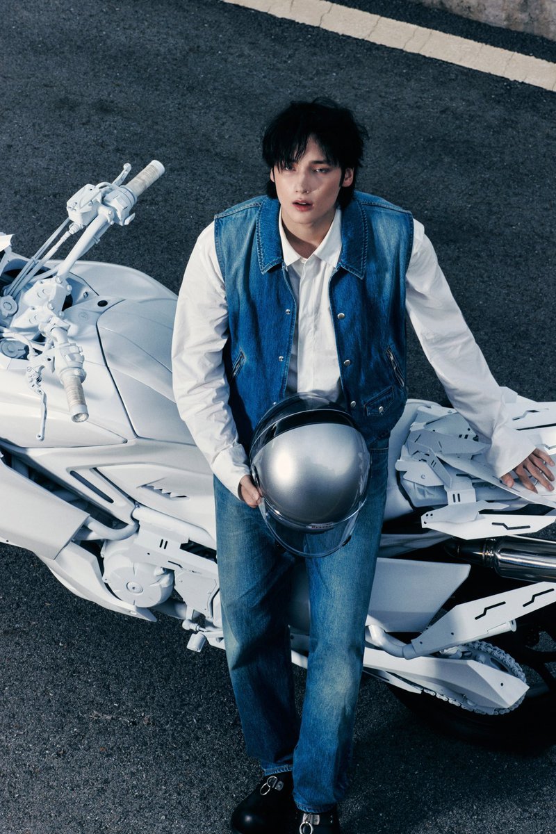 txt_sarangdan2's tweet image. The Star Chapter: SANCTUARY Concept Photo 'KNIGHT' - #휴닝카이 (#HUENINGKAI)