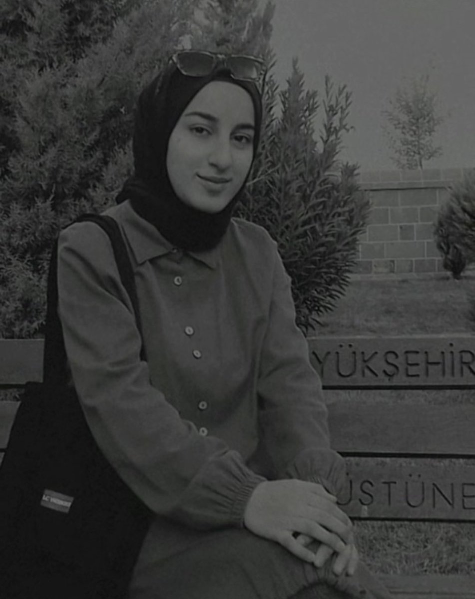 Rojin’in Babası: 

“Seni nasıl unutacağım Rojin, ayakta nasıl duracağım Rojinsiz. Ciğerimi yırttın Rojin. 

Diyorlar ki intihar bana bir delil çıkarıp getirsinler ben kabul ederim ve Göl derin olsa diyeceğiz ki kenara gitti göle düştü vallaha olabilir oda yoktur.”