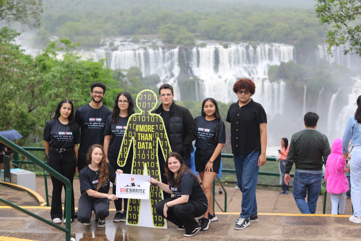 BanKillerRobots's tweet photo. Olá from Foz do Iguaçu👋 🇧🇷
#Brazilian campaigners are reminding people that they are #MoreThanData.
To #AutonomousWeapons we're just code. That’s why campaigners are calling on states to stop killer robots at #UNGA79 @Dhesarmebr
https://t.co/EWcQMofXU8 https://t.co/CH9s6YSHfX