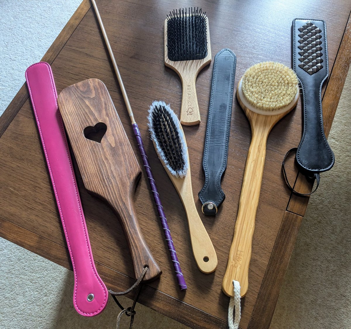 My collection - can be nasty or nice!

#spanker #spanking #paddles