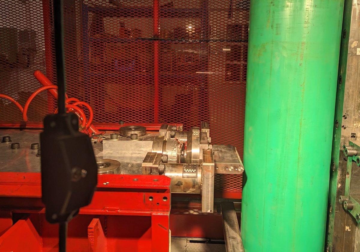 Tenaris's tweet image. Our R&amp;amp;D team in Orkanger has recently completed a collaborative study with the Norwegian University of Science and Technology on the effects of trawl board impacts on insulated pipelines. READ THE STORY: hubs.li/Q02TYPk90

#TenarisinNorway #CoatingSolutions #TenarisShawcor