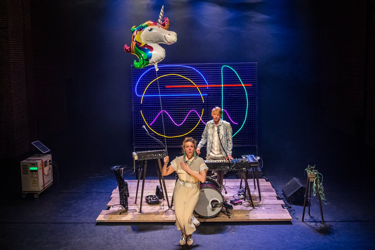 It's the last weekend of Baboró!

A few tickets still remaining, get them before they're gone! €12 per adult/€8 per child. Book now: baboro.ie/festival/progr…

Story of a Day
Sat 19 Oct, 11.30am &amp; Sun 20 Oct, 11.30am

The Pale Baron
Sat 19 Oct, 2pm

Scéal Lae
Sun 20 Oct, 1.30pm