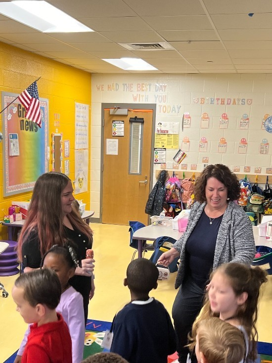 WBPBruins's tweet photo. These Baby Bruins have had a big week! First, they earned special incentives as a top-earning class in our Boosterthon.  Next, they rocked our DanceFit day.  And, they finished strong at a dance party with special guests for 10 days as Lanyard Leaders- well done! #WeAreBruins https://t.co/HnOz071muj