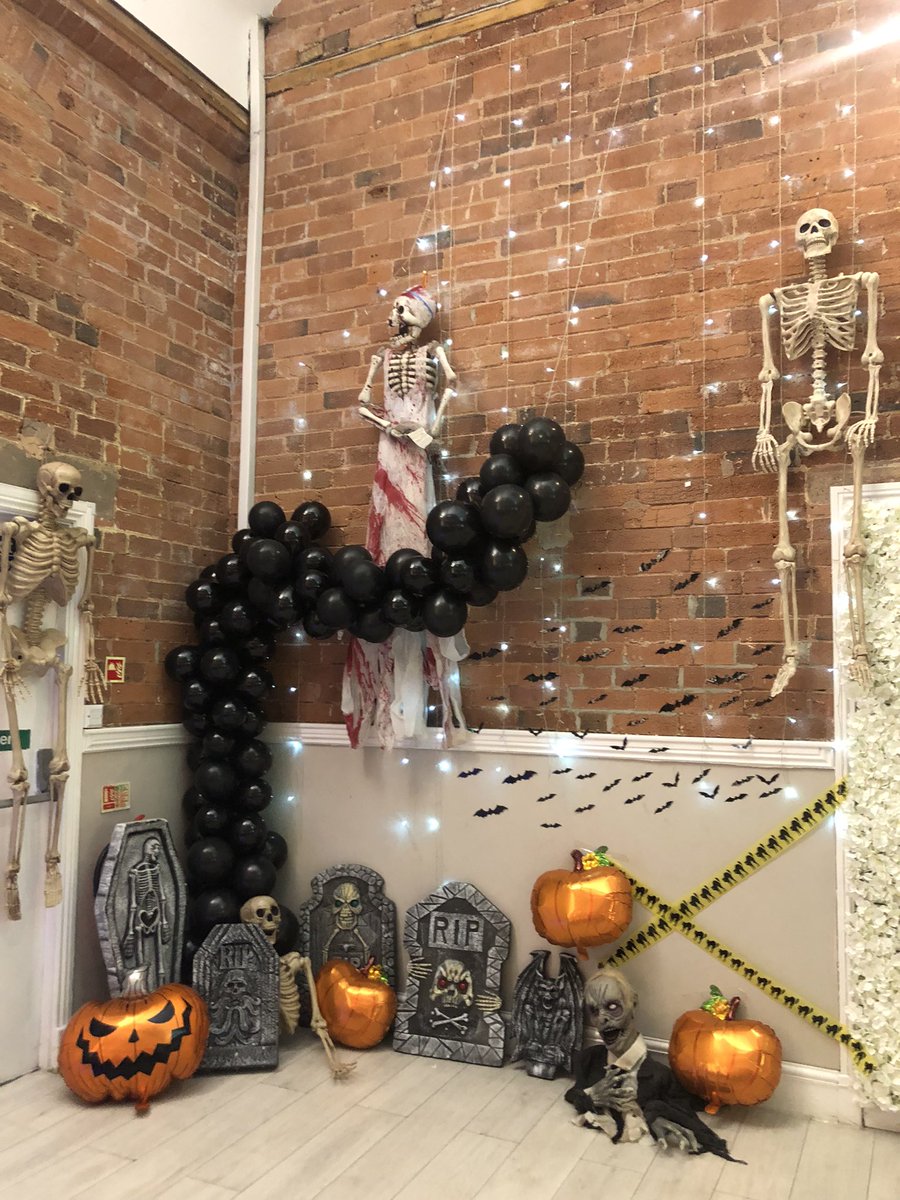 2020vision888's tweet photo. Halloween Themed Baby Shower at our Community HUB last weekend 👻🎃

#halloween #halloweencostume #hall #kirkby #community #babyshower https://t.co/ylzDKLFB90